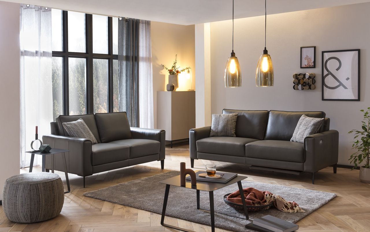 Bern 7440 Leder + Pouf 1300